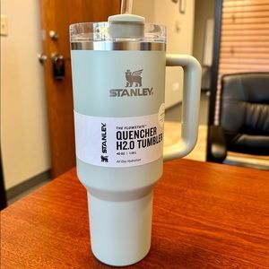 *NEW* Limited Edition Stanley Cup